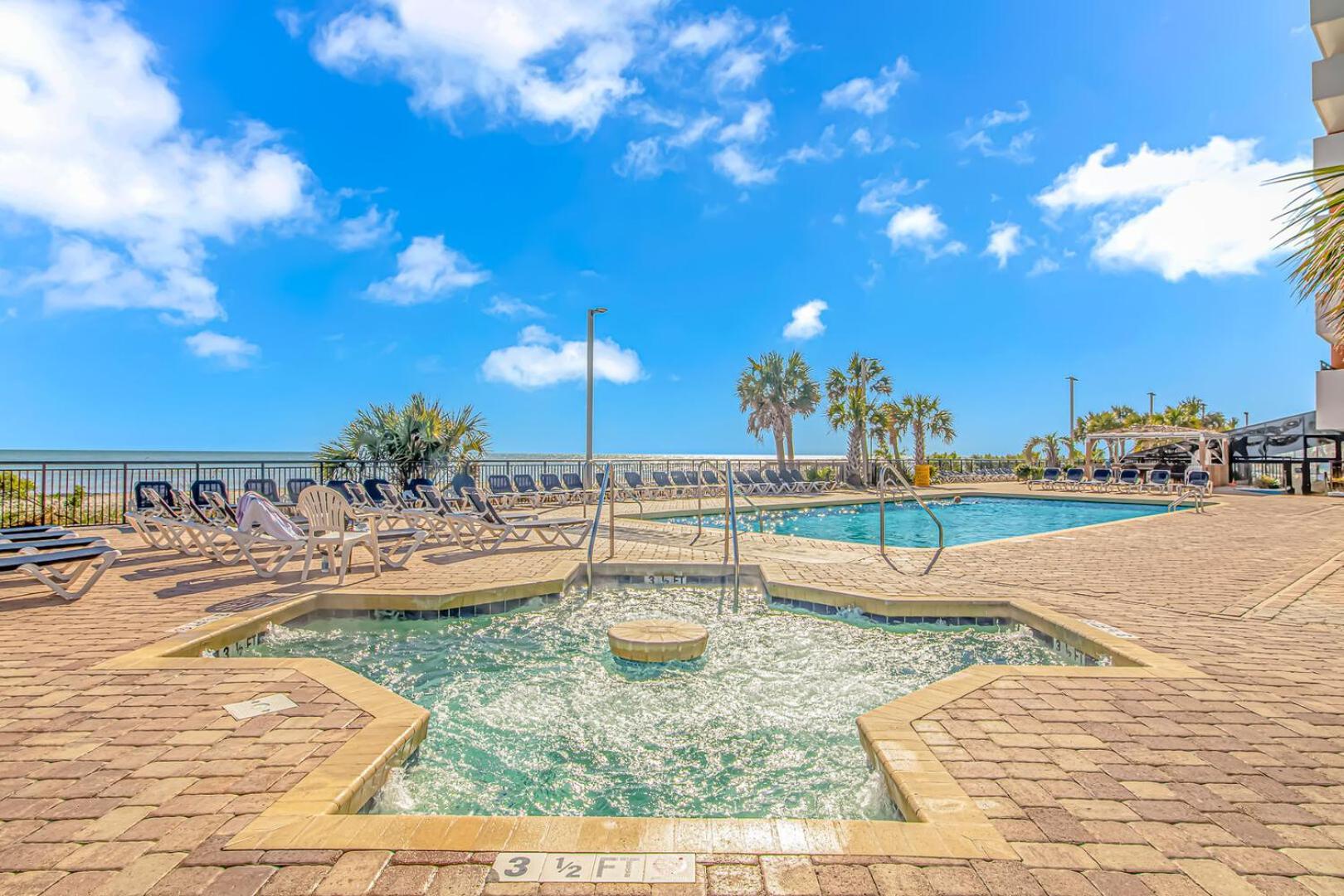 Oceanview 1 Bedroom Suite Landmark Resort 548 Perfect For A Couple Or Party Of 4 マートルビーチ エクステリア 写真