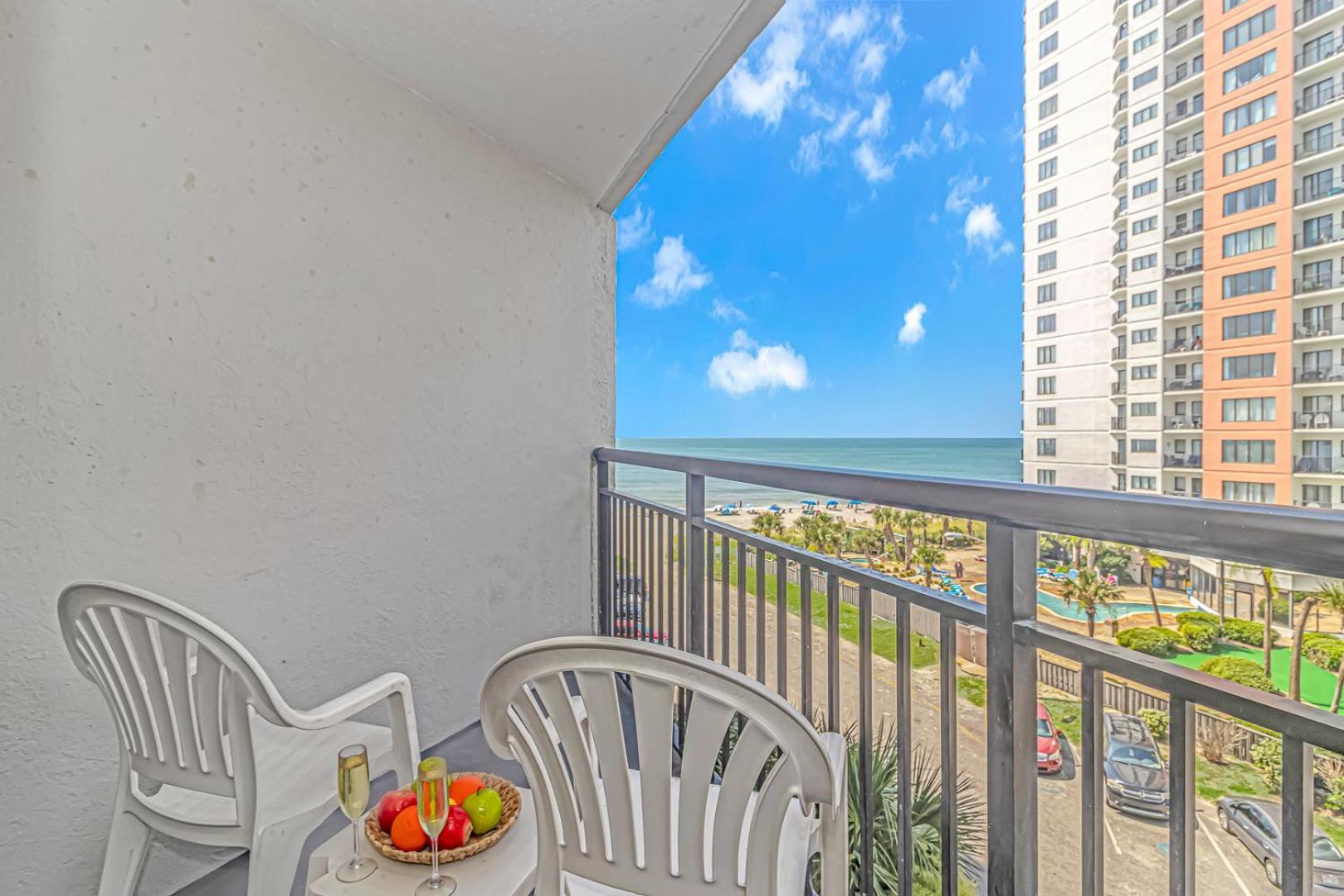 Oceanview 1 Bedroom Suite Landmark Resort 548 Perfect For A Couple Or Party Of 4 マートルビーチ エクステリア 写真